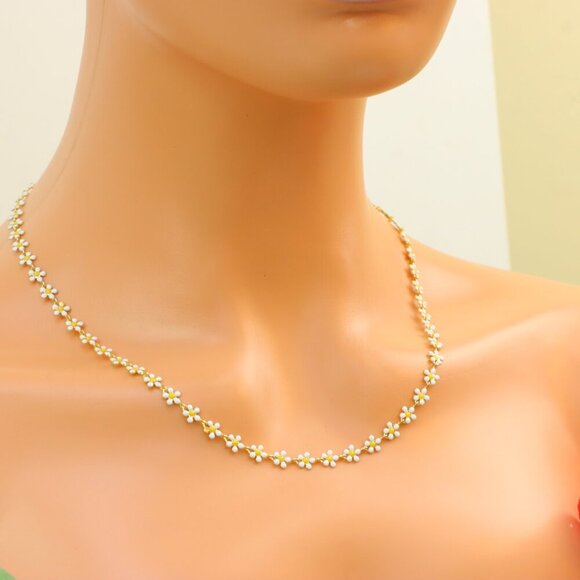 "New Beautiful Design Necklace Chain for Women/Girls, Gift, N702 - Picture 5 of 10